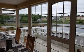The Rivers Edge Guest House